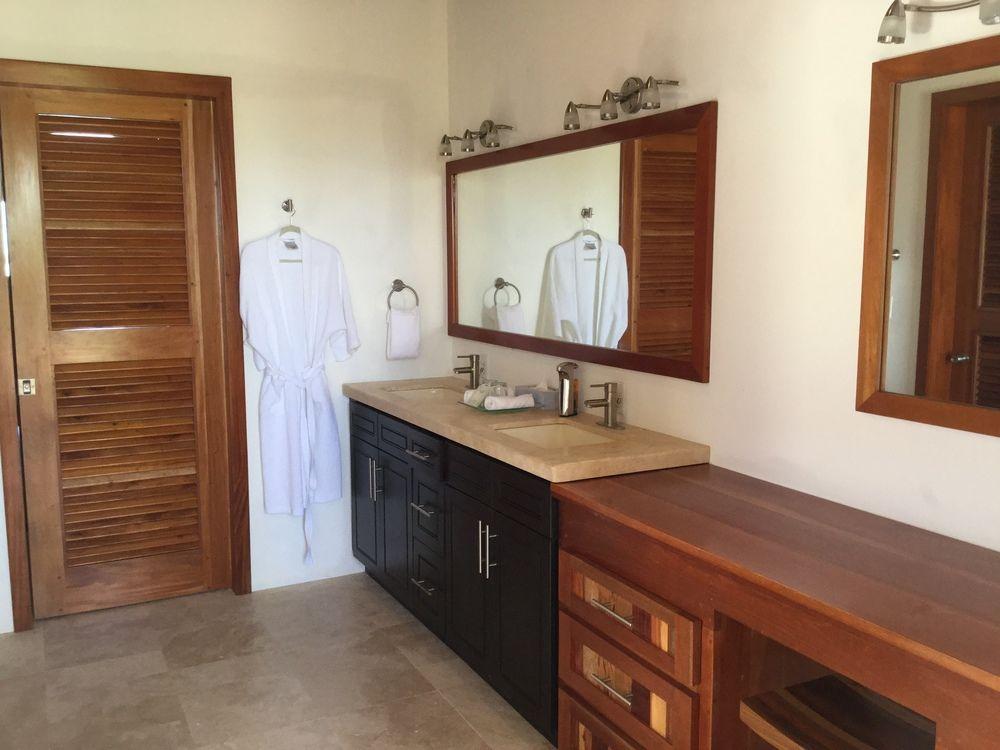 Mayan Islands Resort: Luxury Villas San Pedro  Extérieur photo