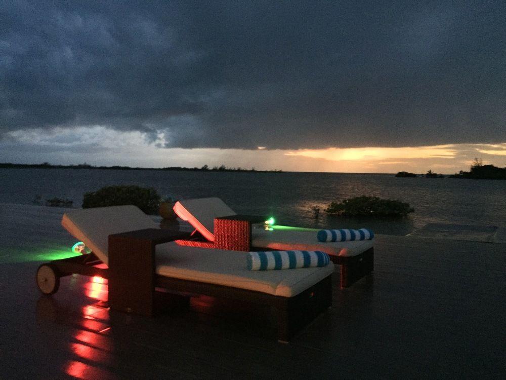 Mayan Islands Resort: Luxury Villas San Pedro  Extérieur photo